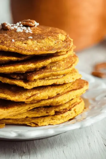 Low-Calorie Pumpkin Pancakes Recipe