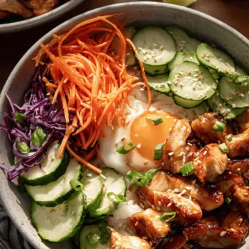 Bang Bang Chicken Bowl