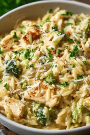 Cheesy Chicken Broccoli Orzo