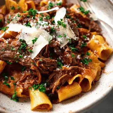 Slow Cooked Shredded Beef Ragu Pasta