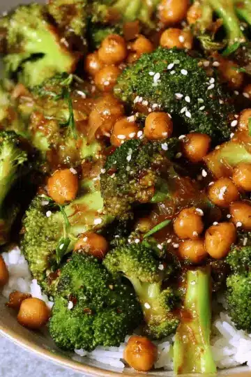 Garlic Broccoli Stir Fry With Chickpeas