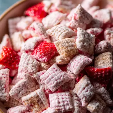Strawberry Shortcake Puppy Chow