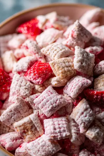 Strawberry Shortcake Puppy Chow