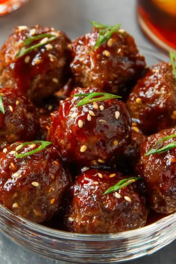 Sweet Chili Cocktail Meatballs