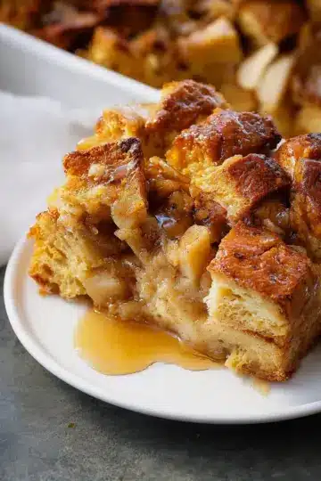 Easy Apple Pie Bread Pudding